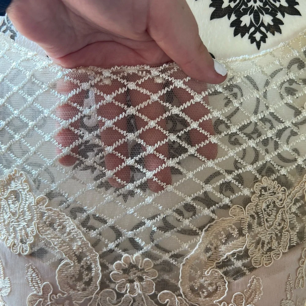 Elegant Lace Mother Of The Bride/Groom Sheath Silhouette 3/4 Sleeve Dress - Picture 5 of 16